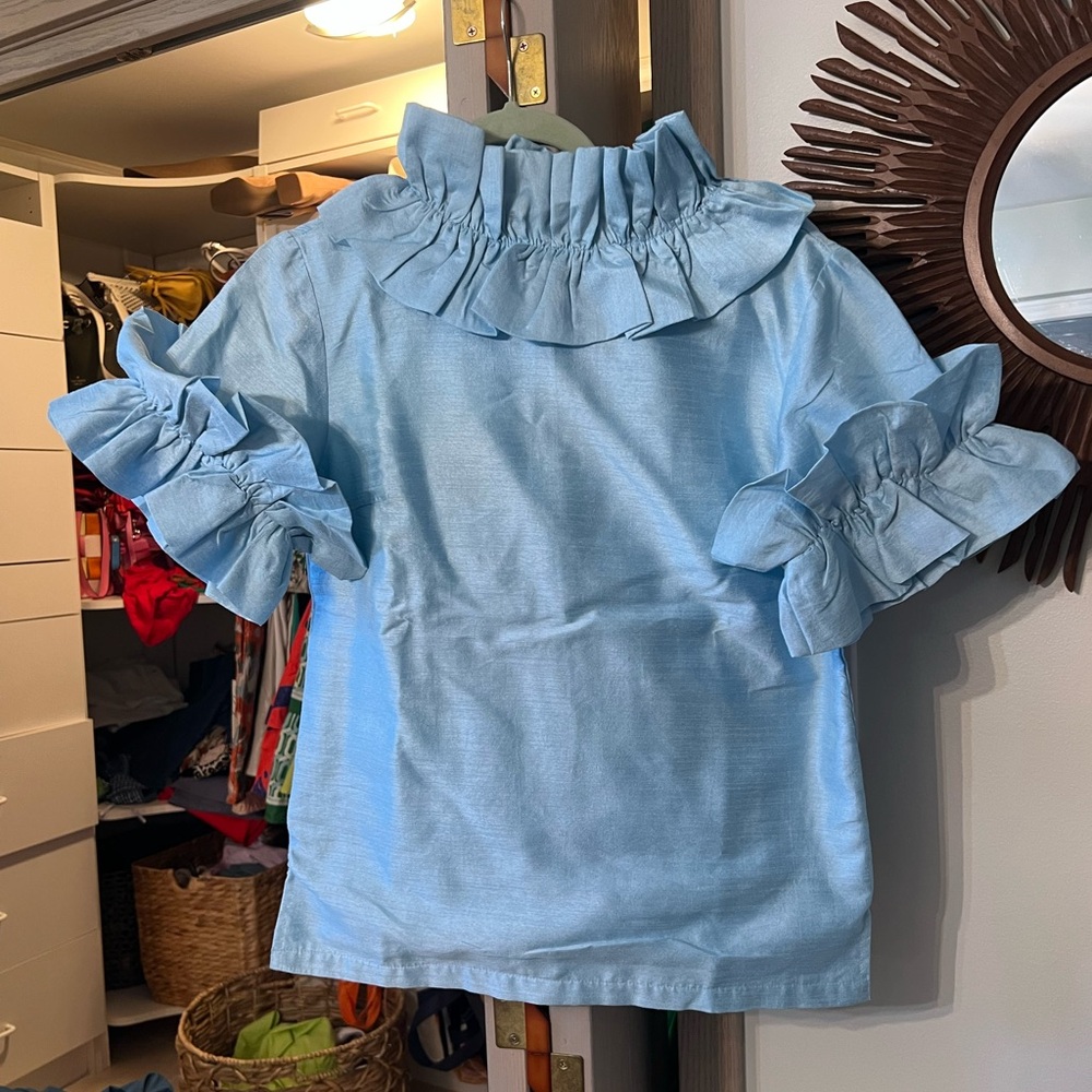 Elizabeth Wilson top